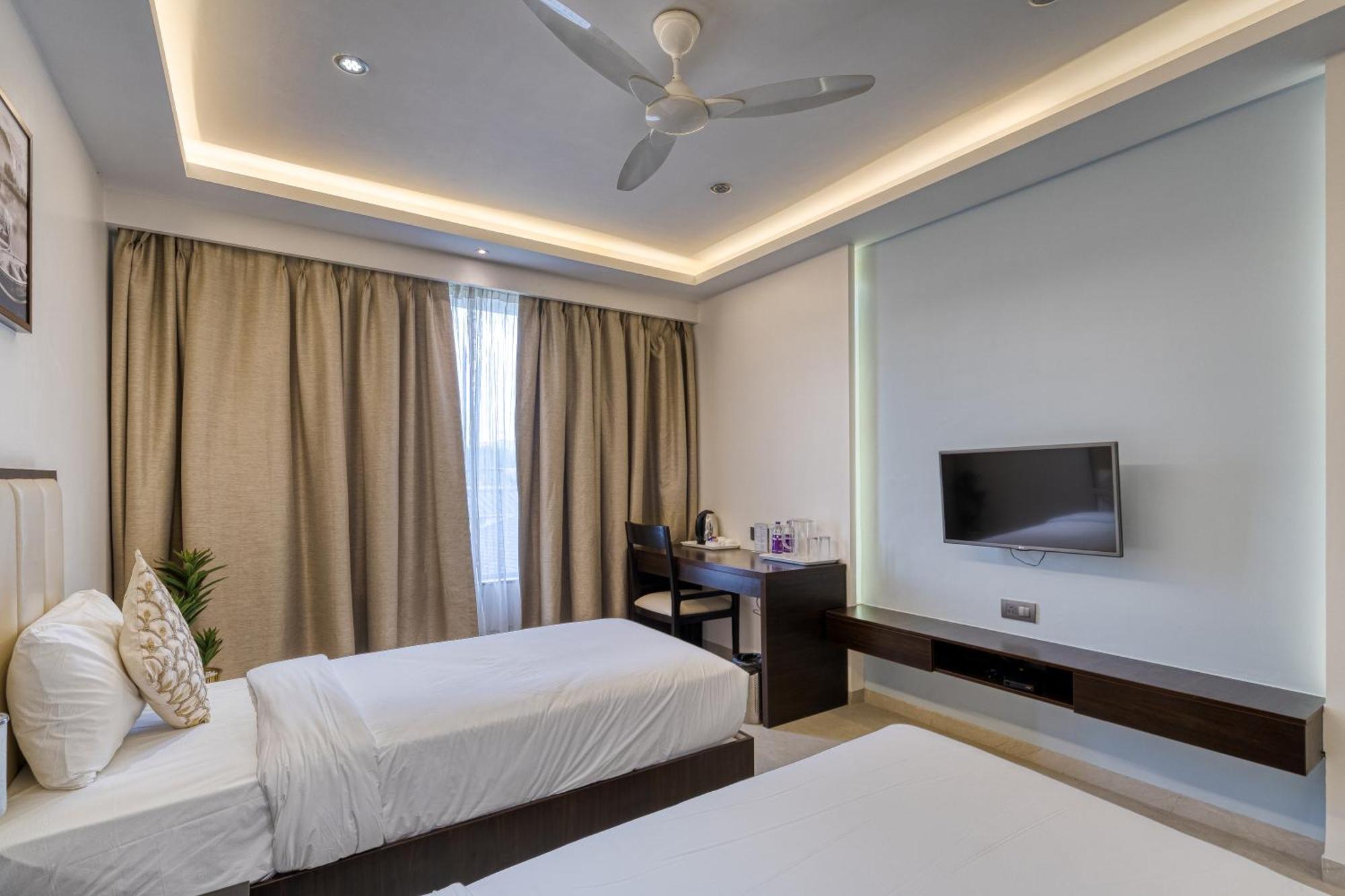 Hotel Grand Visava Lonavala Dış mekan fotoğraf