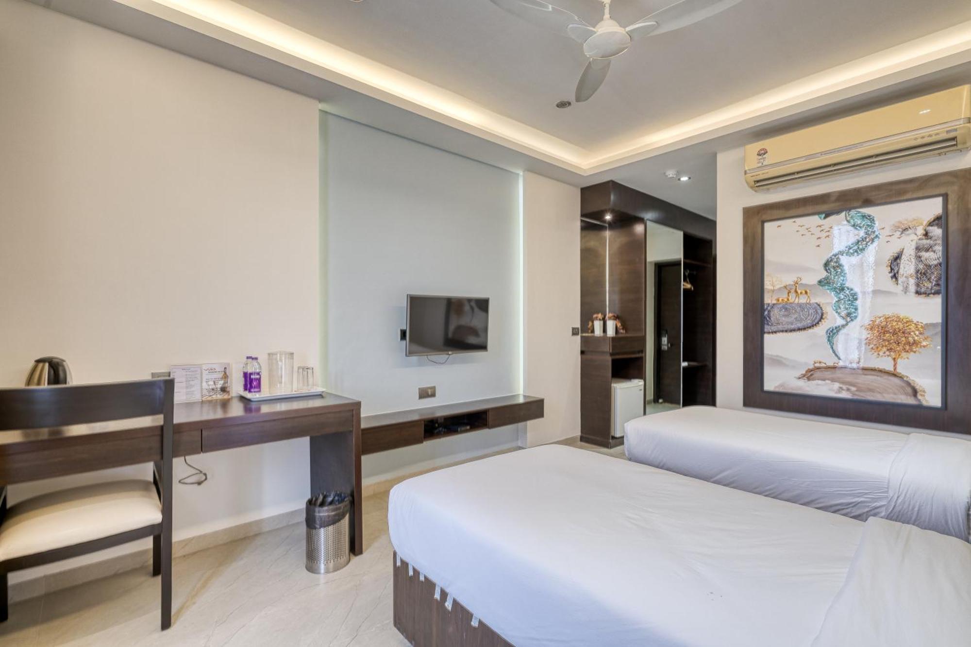 Hotel Grand Visava Lonavala Dış mekan fotoğraf