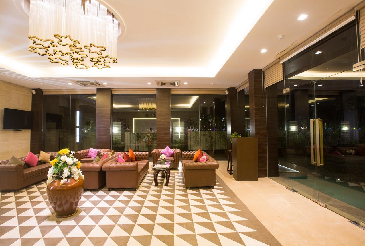 Hotel Grand Visava Lonavala Dış mekan fotoğraf