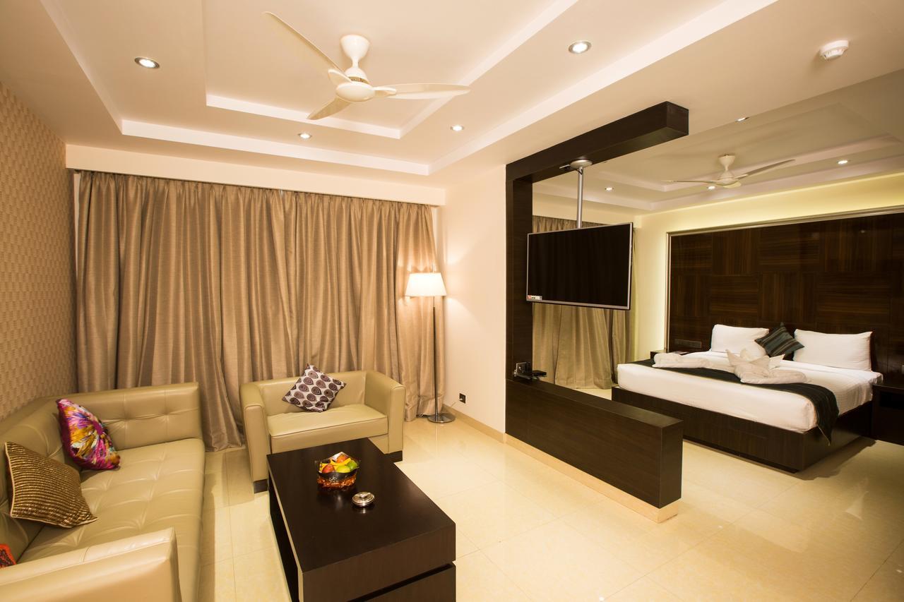 Hotel Grand Visava Lonavala Dış mekan fotoğraf